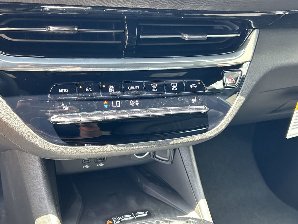 2025 Buick Envista Avenir photo 23