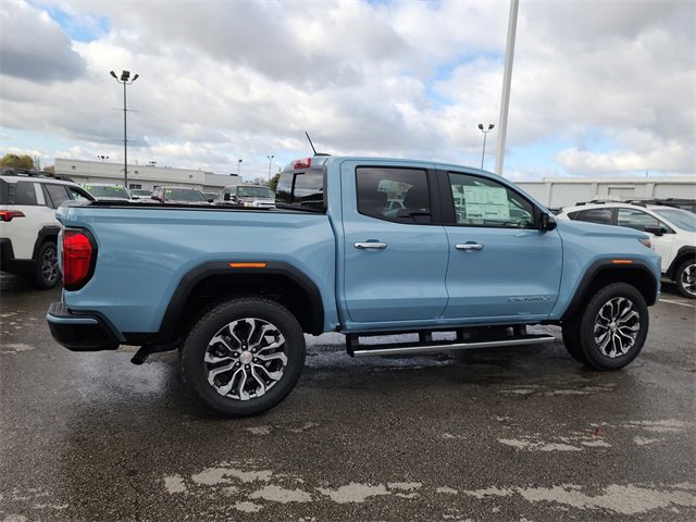 2026 Gmc Canyon Denali photo 2