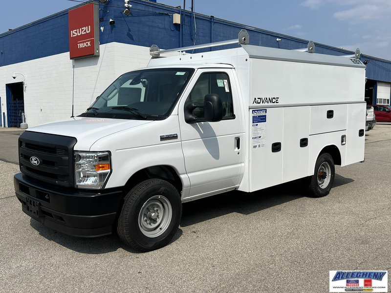 2026 Ford E-Series Cutaway Base's photo