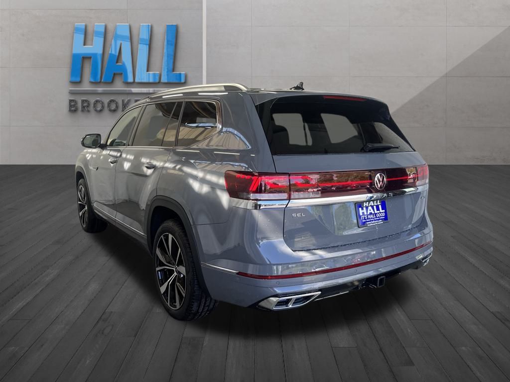 2025 Volkswagen Atlas SEL Premium R-Line photo 3