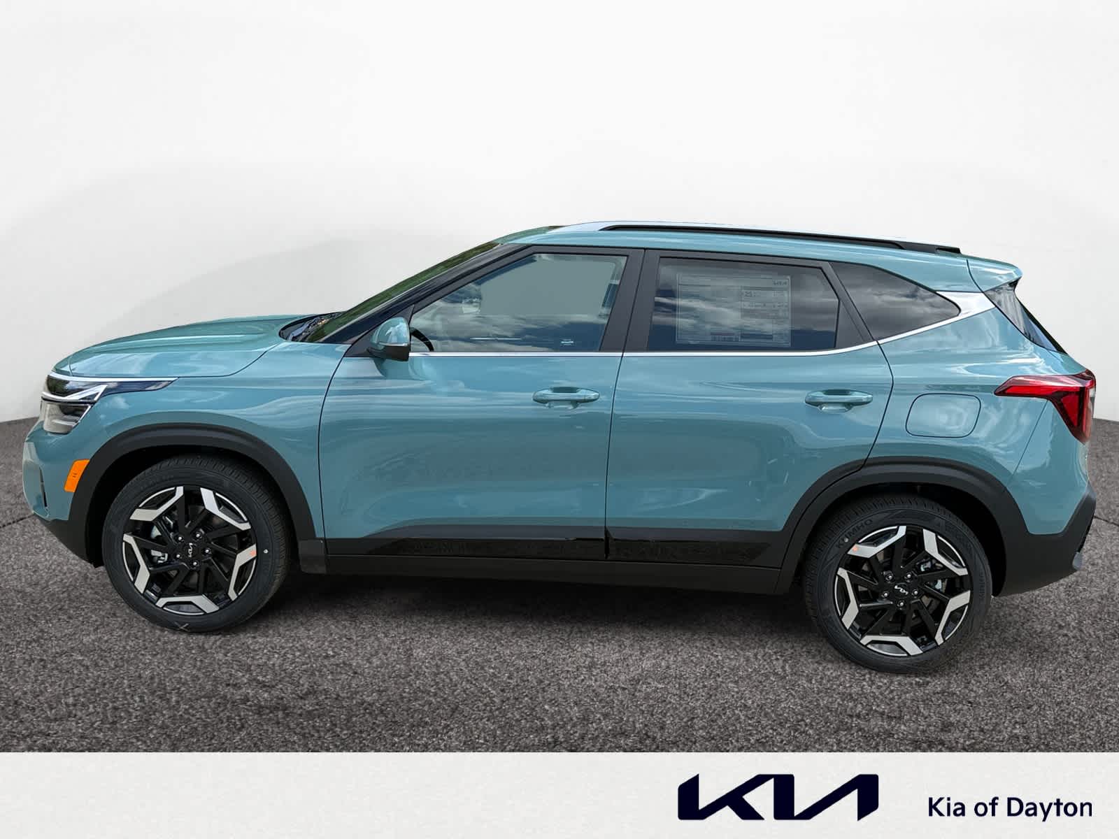 2026 Kia Seltos SX photo 2