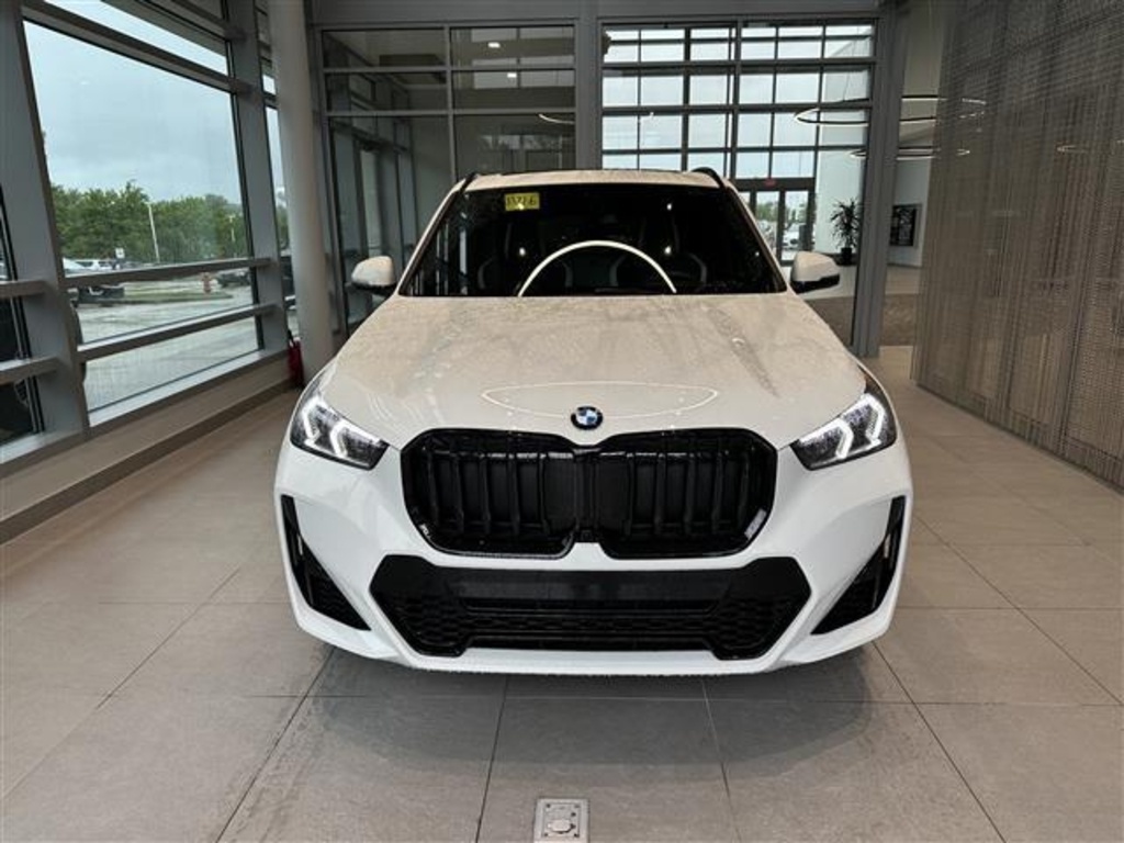 2026 Bmw X1 XDrive28i photo 2