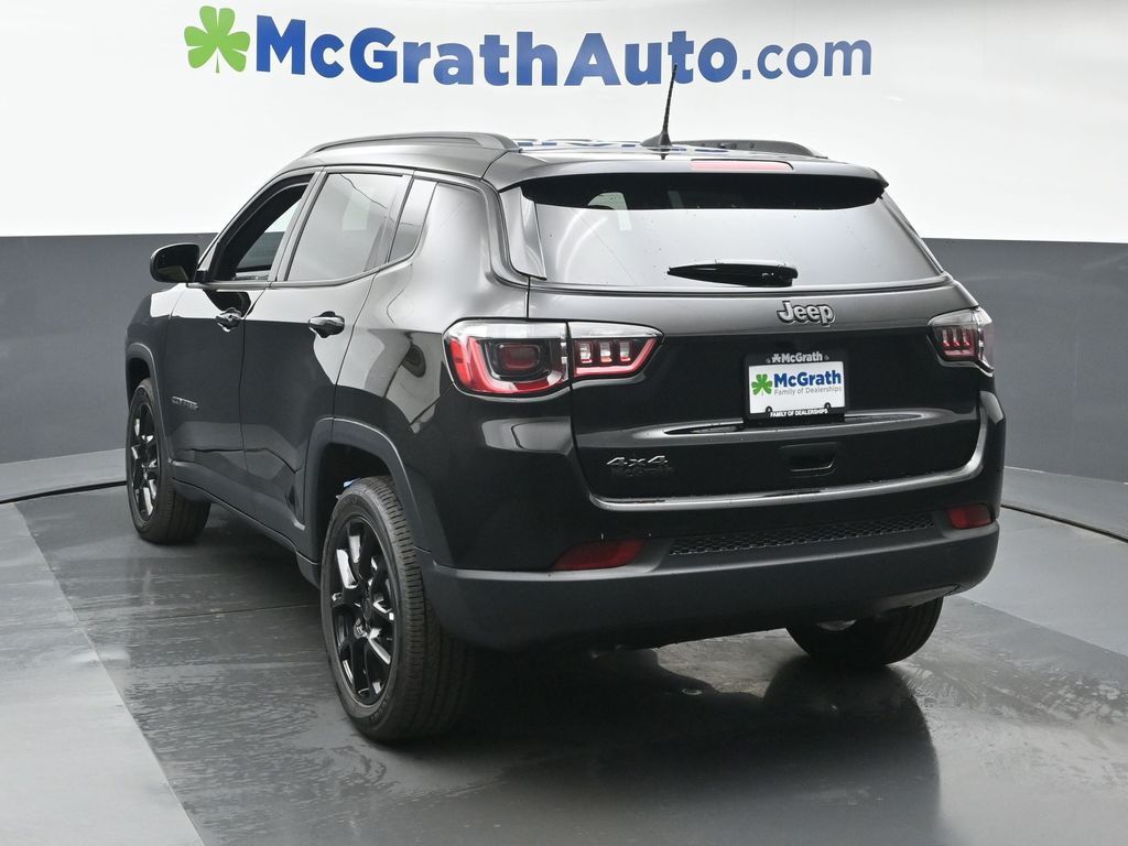 2026 Jeep Compass Latitude photo 19