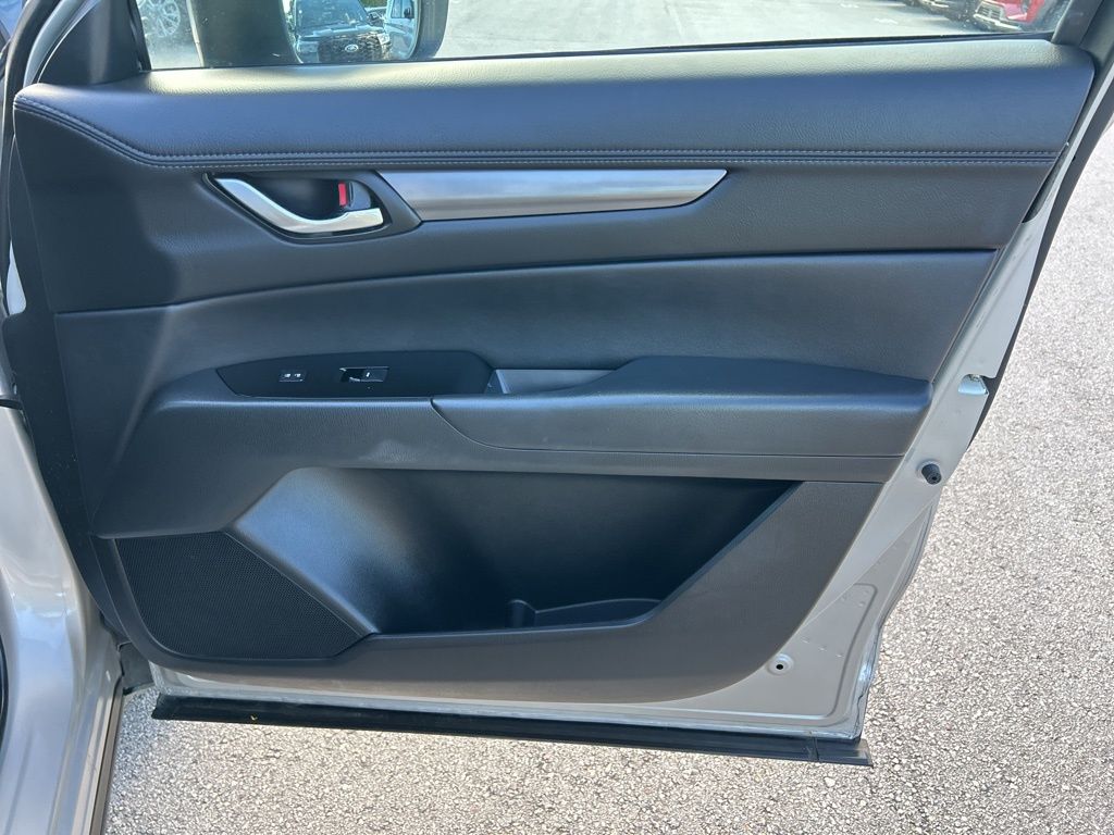 2024 Mazda CX-5 2.5 Select photo 32