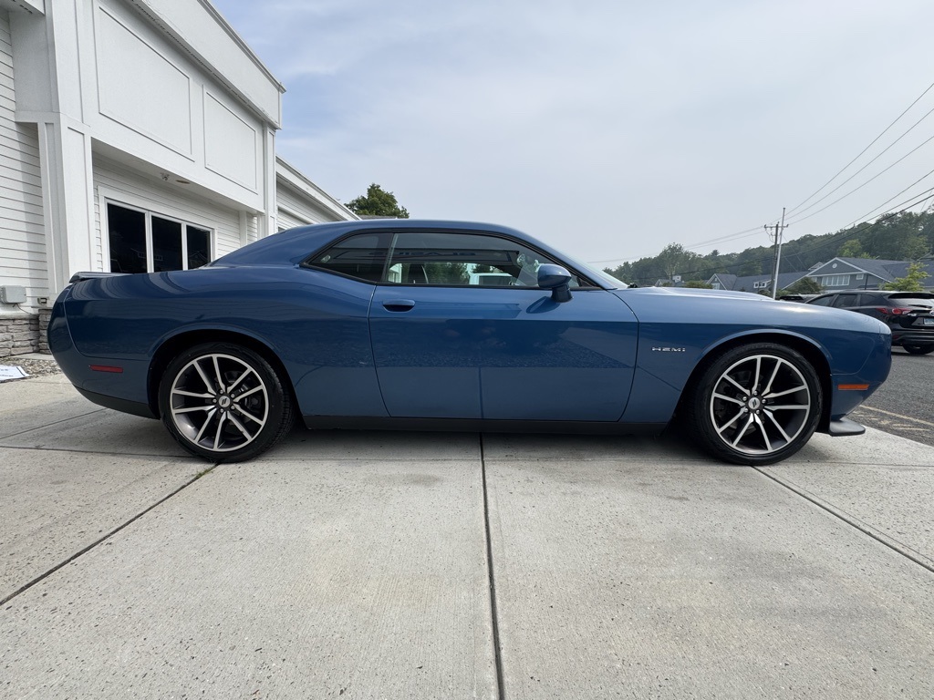 2020 Dodge Challenger R/T photo 4
