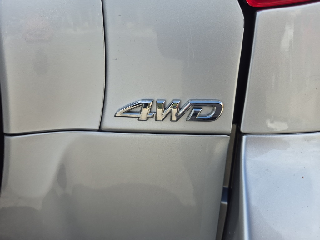 2012 Toyota RAV4 Base photo 16