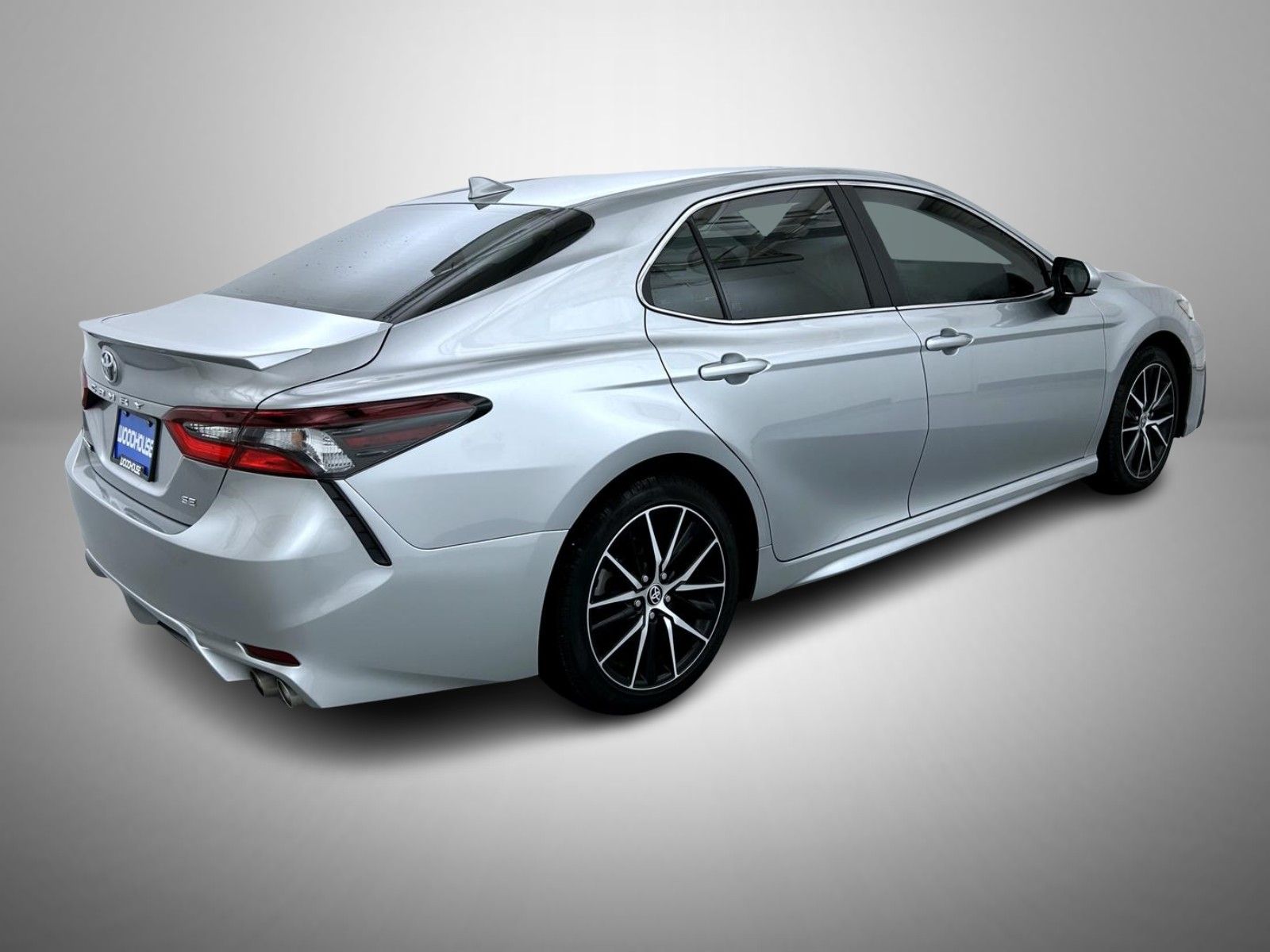 2023 Toyota Camry SE photo 5