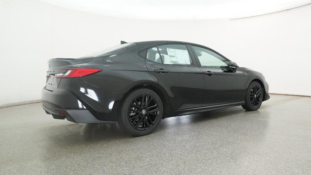 2026 Toyota Camry SE photo 6