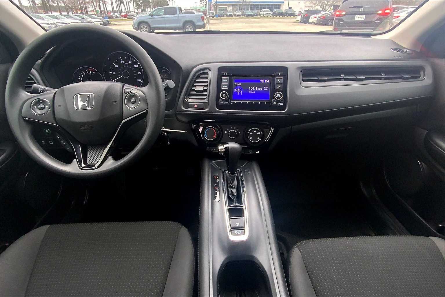 2022 Honda HR-V LX photo 12