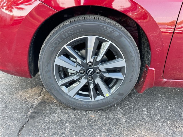 2025 Nissan Versa 1.6 SV photo 15