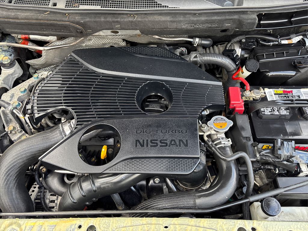 2017 Nissan Juke SL photo 13