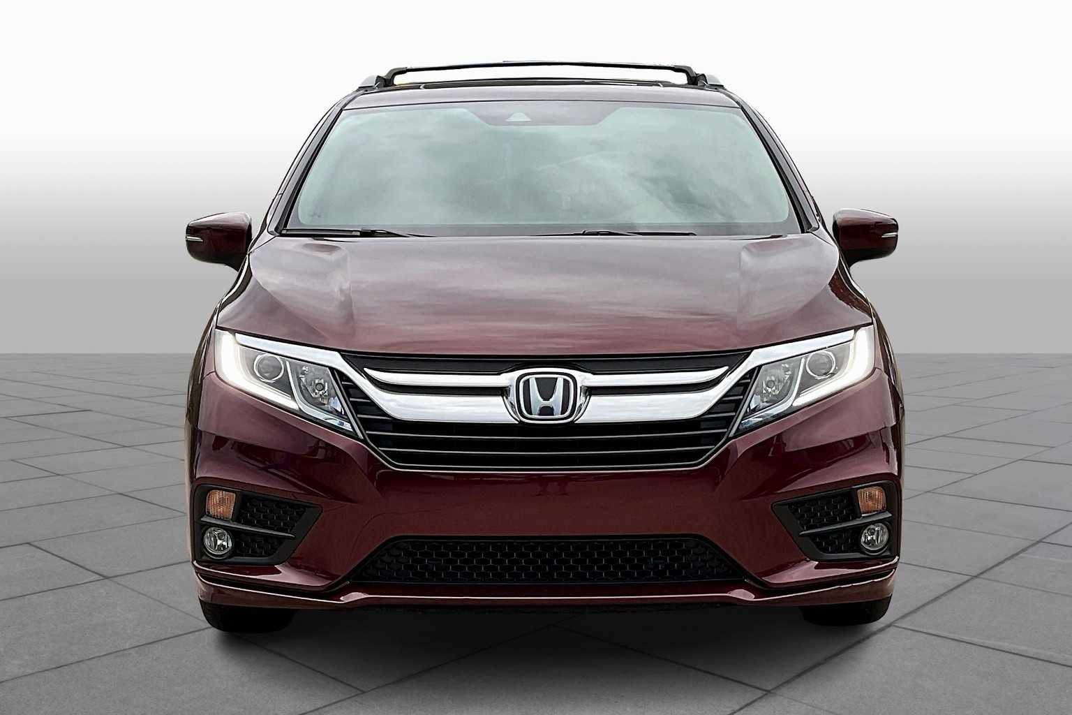 2020 Honda Odyssey EX-L photo 3