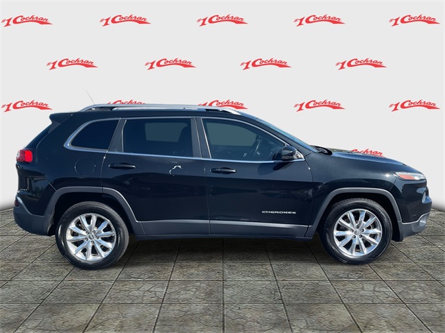 Used 2015 Jeep Cherokee Limited with VIN 1C4PJMDB8FW758320 for sale in Irwin, PA