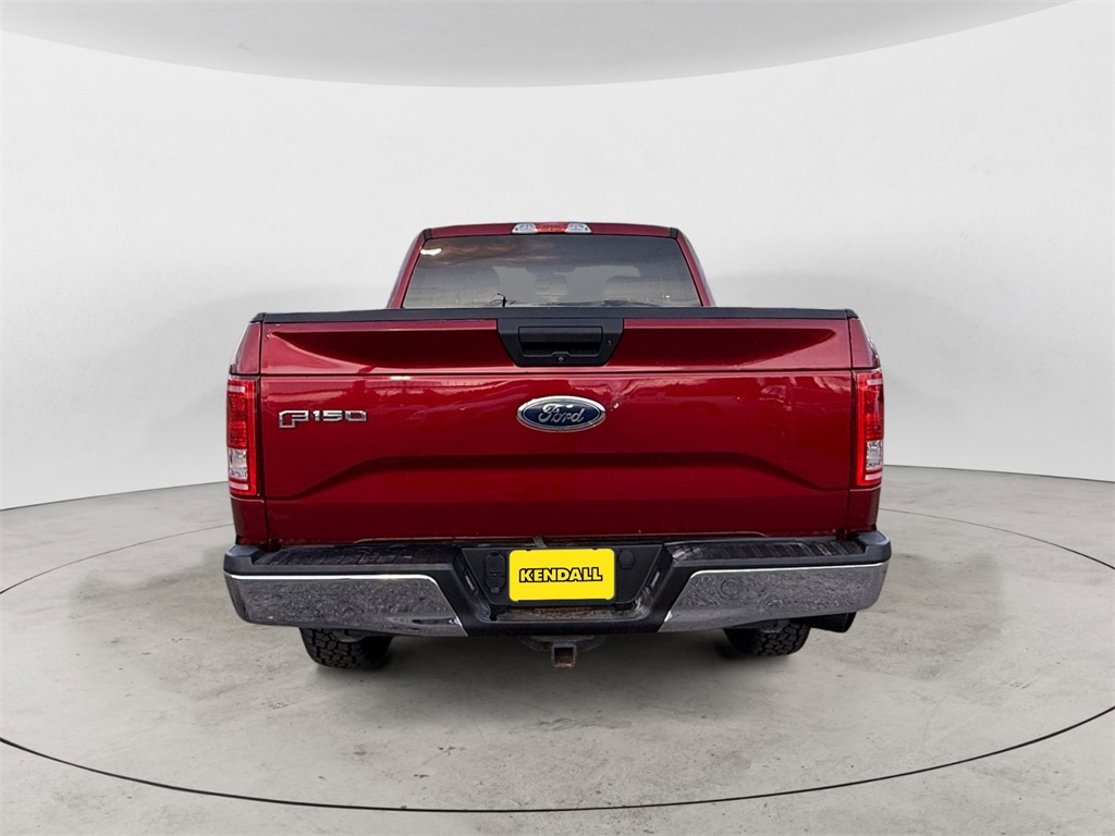 2017 Ford F-150 XLT photo 4