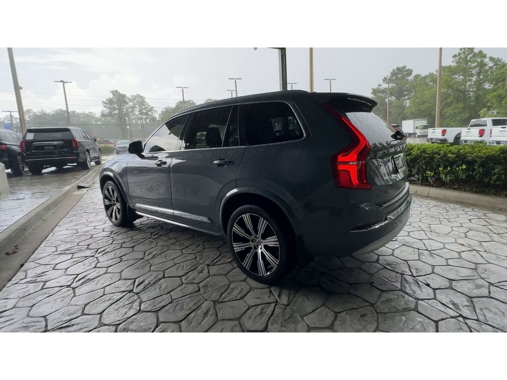2022 Volvo XC90 T6 Inscription photo 6