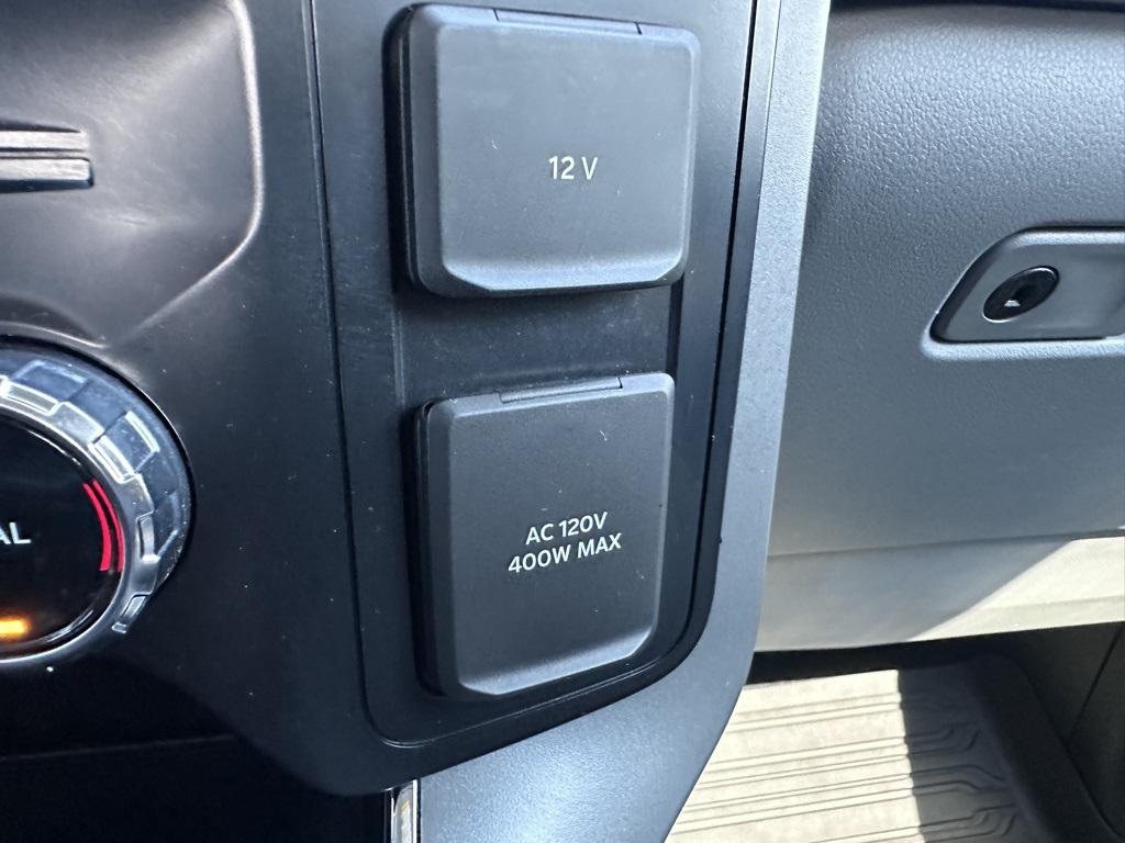 2023 Ford F-150 XLT photo 19