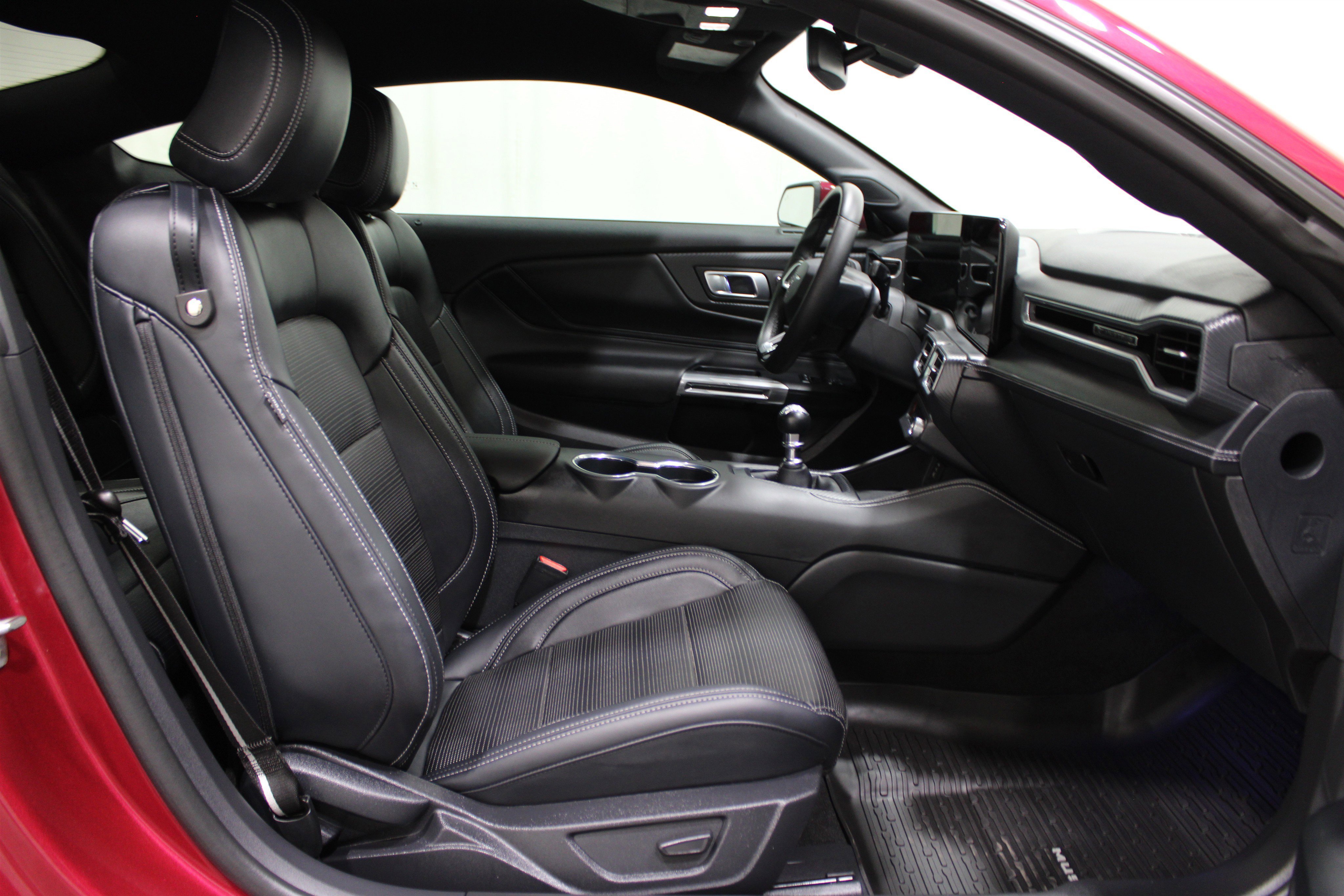 2025 Ford Mustang GT Premium photo 21