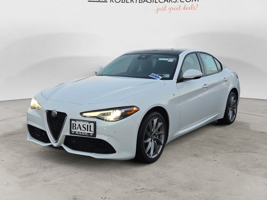 2022 Alfa Romeo Giulia Ti