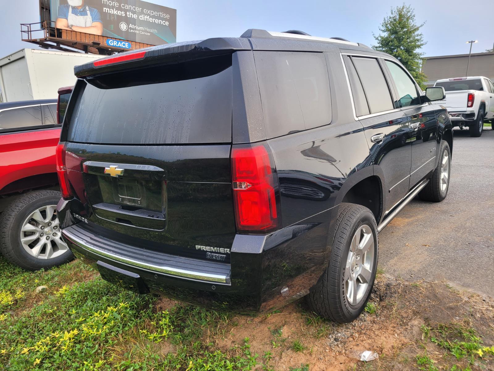 2020 Chevrolet Tahoe Premier photo 5