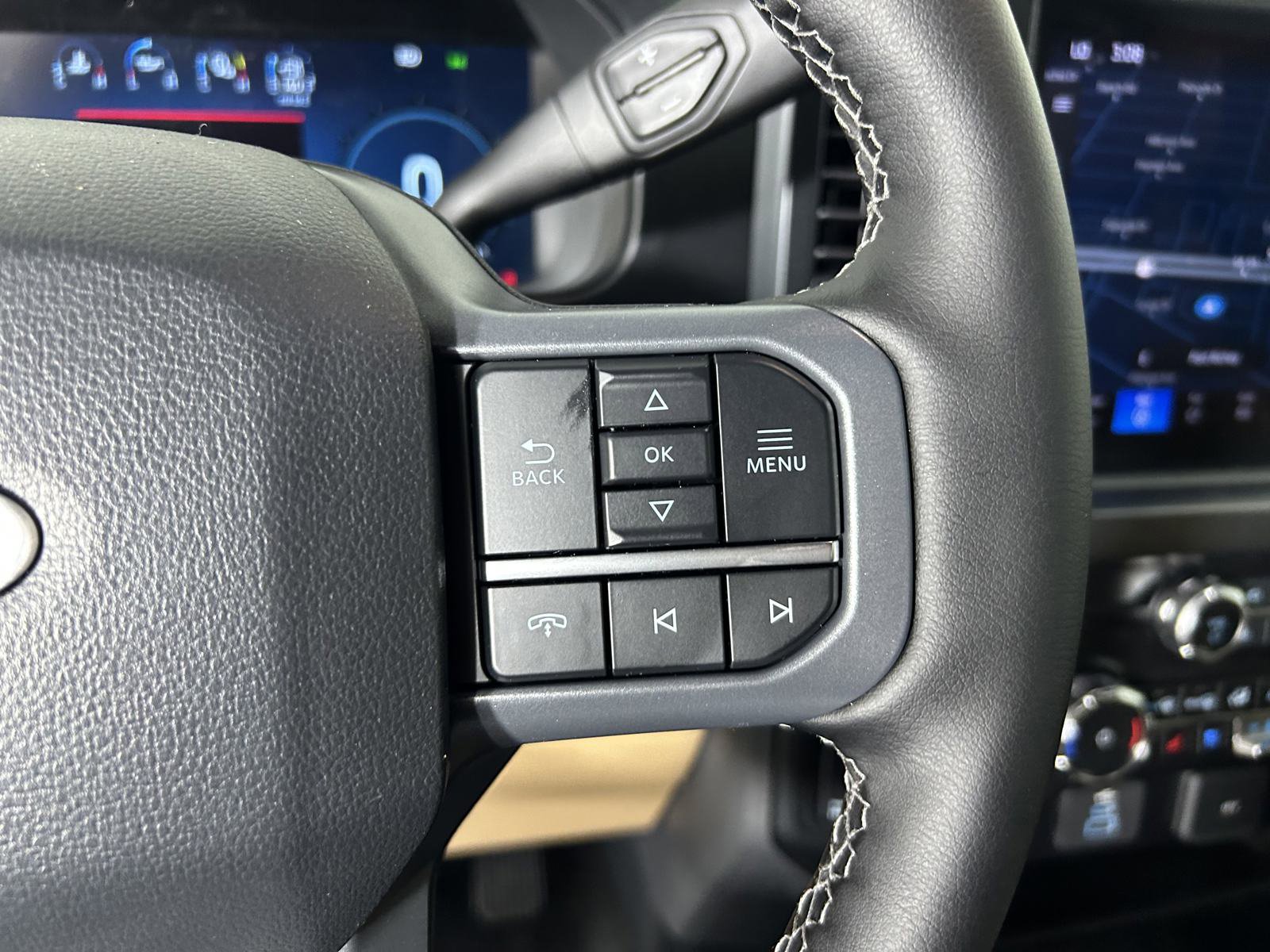 2025 Ford F-250 photo 31