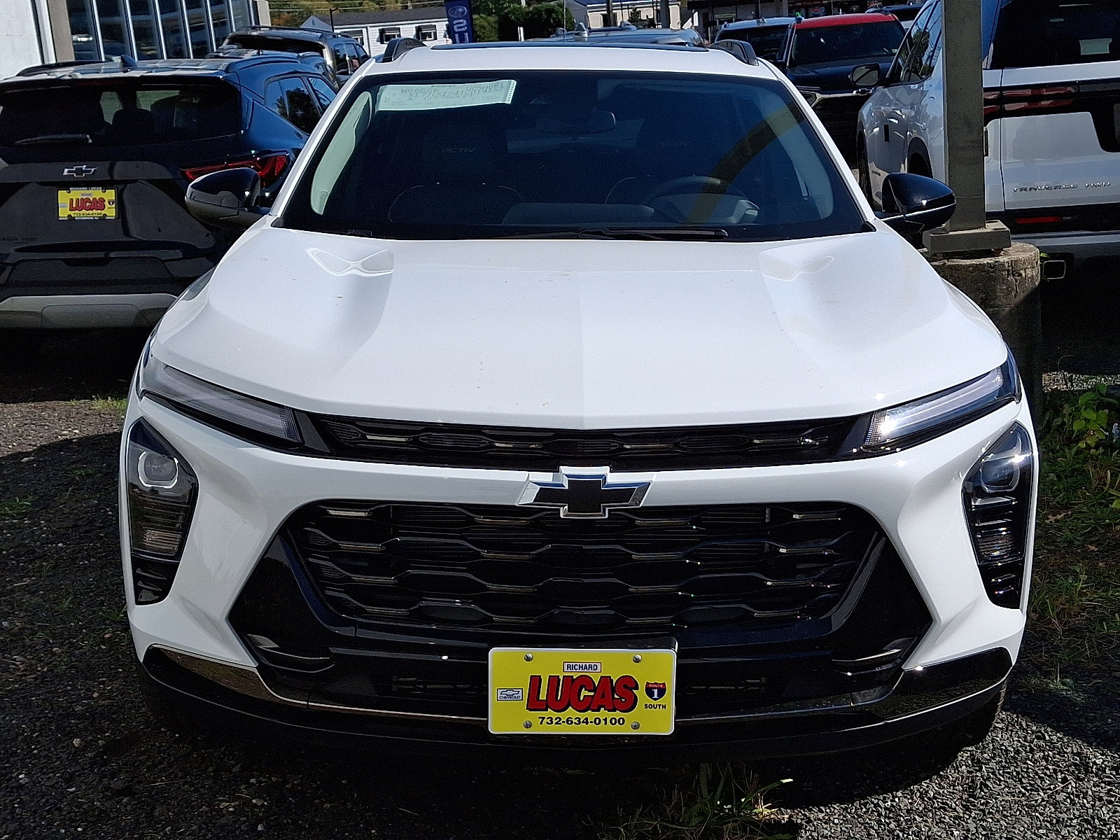 2026 Chevrolet Trax ACTIV photo 2