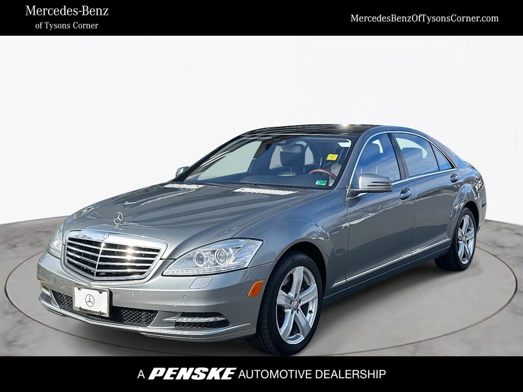 2011 Mercedes-Benz S-Class S550