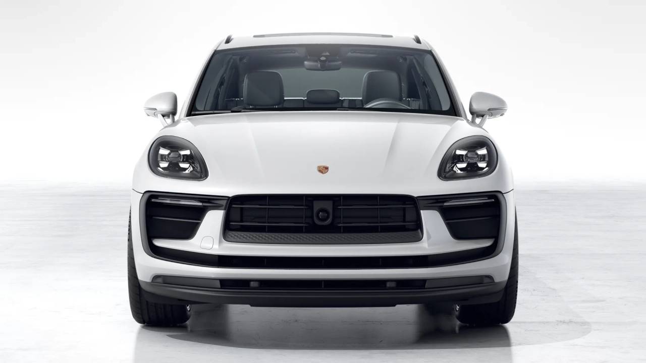 2026 Porsche Macan S photo 9