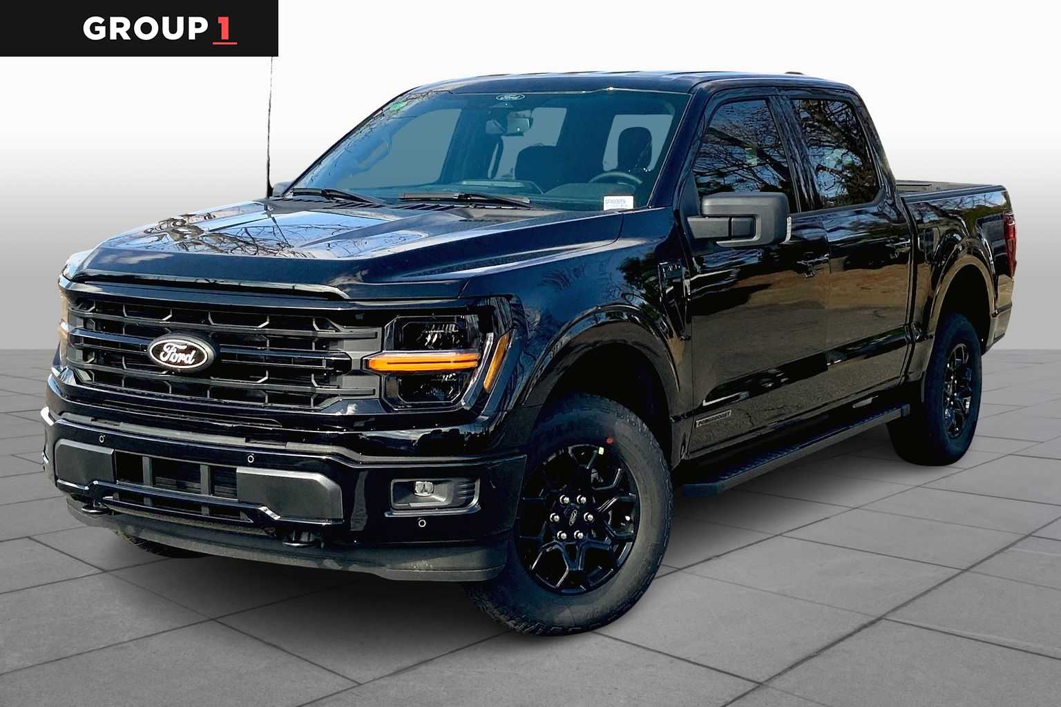 2025 Ford F-150 XLT's photo