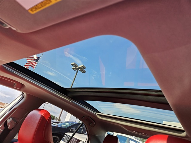 2022 Toyota Camry XSE photo 19