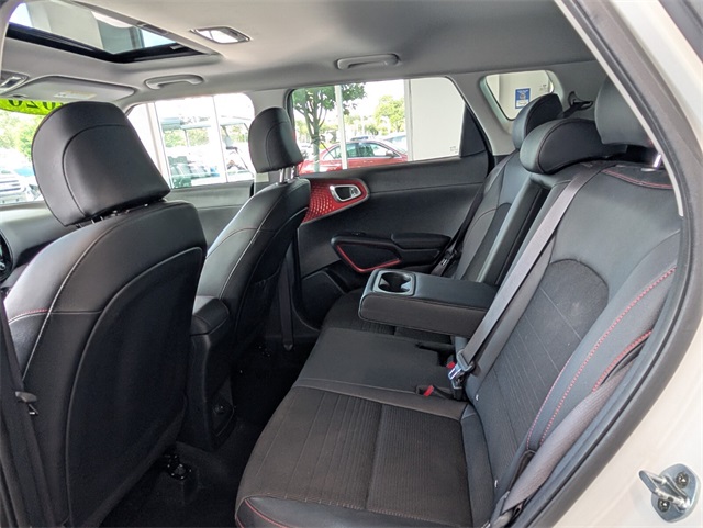 2020 Kia Soul GT-Line Turbo photo 8