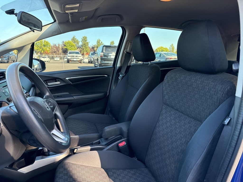 2017 Honda Fit LX photo 8