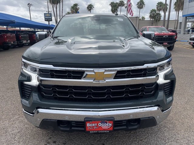 2026 Chevrolet Silverado 1500 LT photo 2