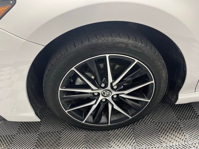 2023 Toyota Camry SE photo 25