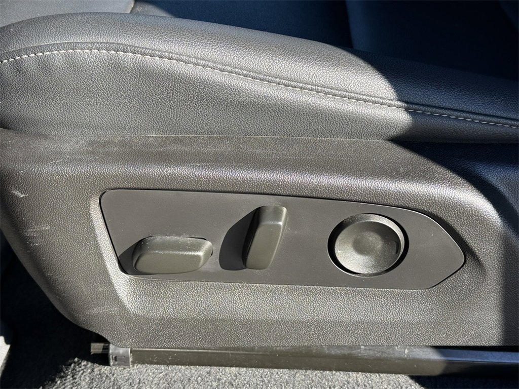 2024 CHEVROLET COLORADO - Image 16