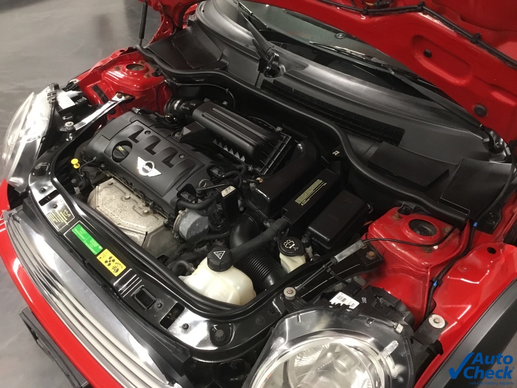 2010 Mini Clubman Base photo 25