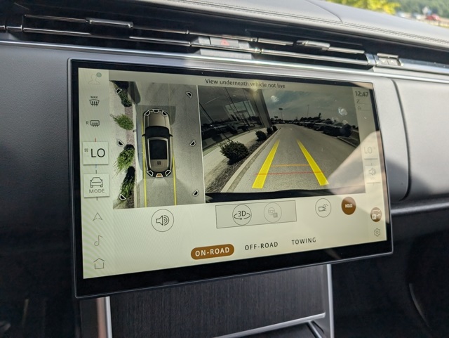 2025 Land Rover Range Rover SE photo 12