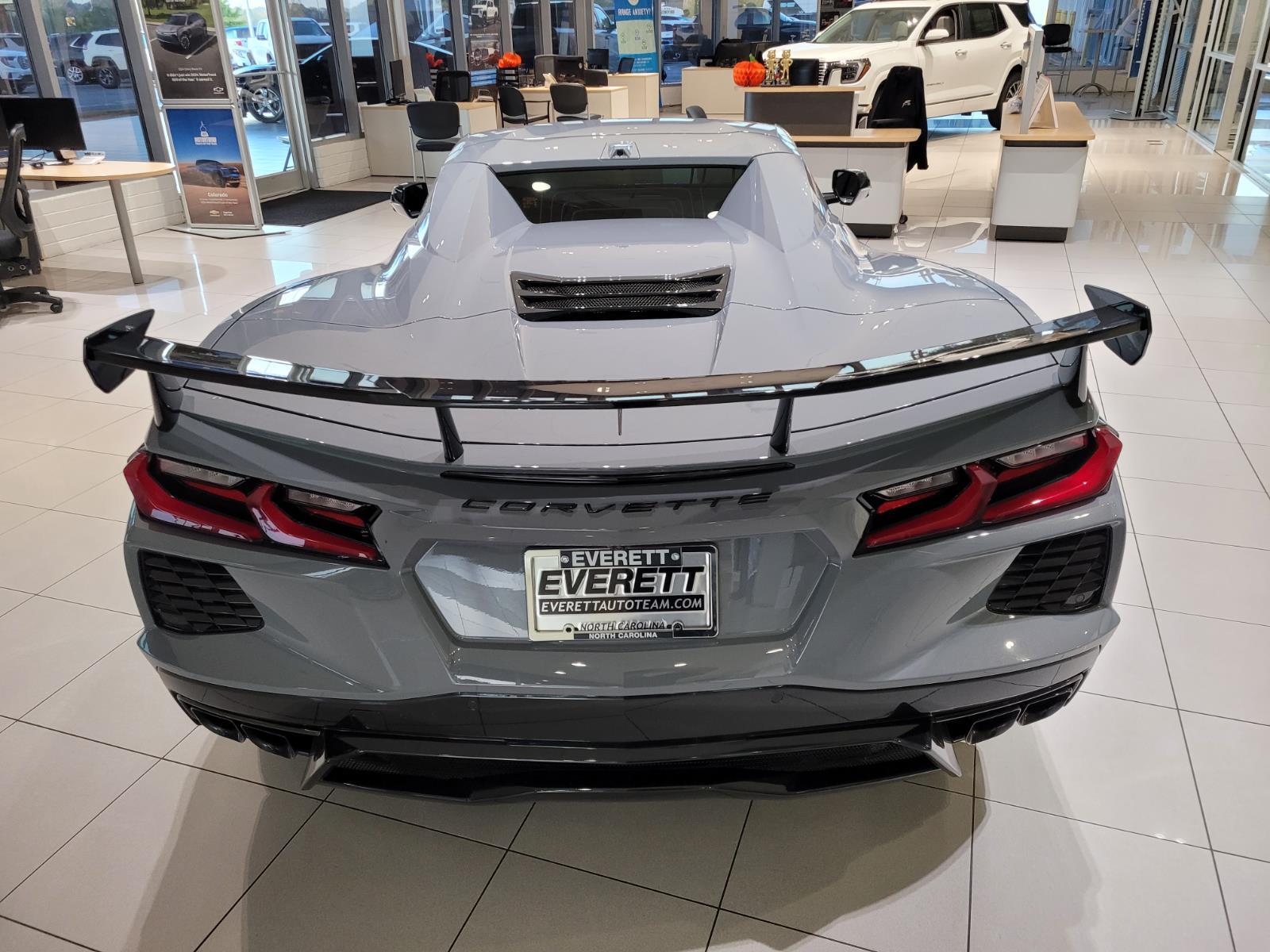 2025 Chevrolet Corvette Stingray 2LT photo 7