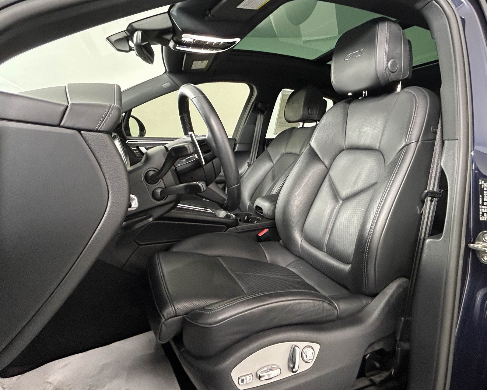 2022 Porsche Macan GTS photo 5