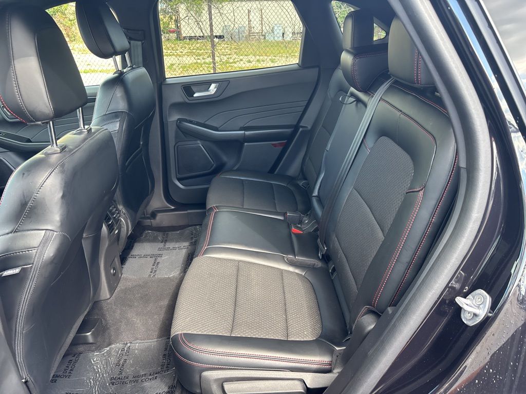 2023 Ford Escape ST-Line photo 23