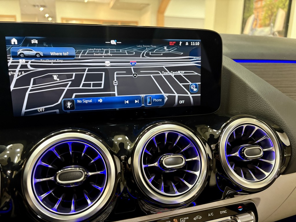 2026 Mercedes Benz GLA 250 photo 18
