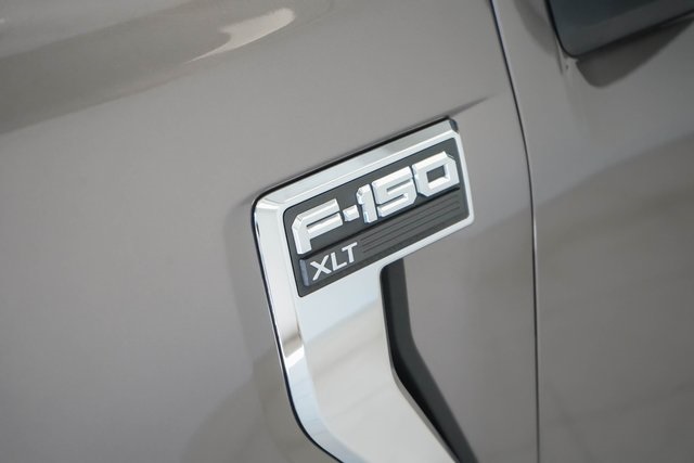 2023 Ford F-150 XLT photo 3