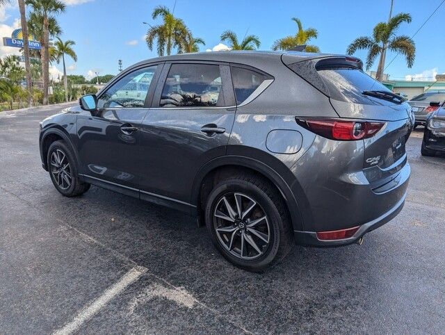 2018 Mazda CX-5 Touring photo 3