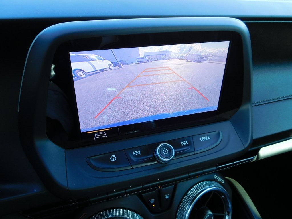 2019 Chevrolet Camaro 1LT photo 26
