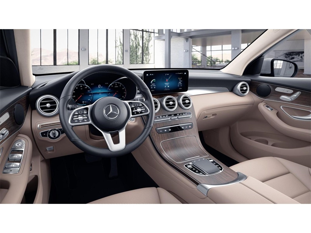 2022 Mercedes Benz GLC 300 4MATIC photo 3