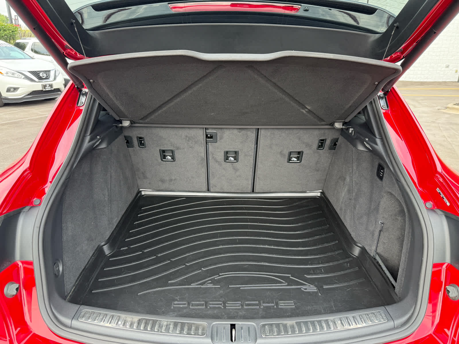 2023 Porsche Macan GTS photo 27