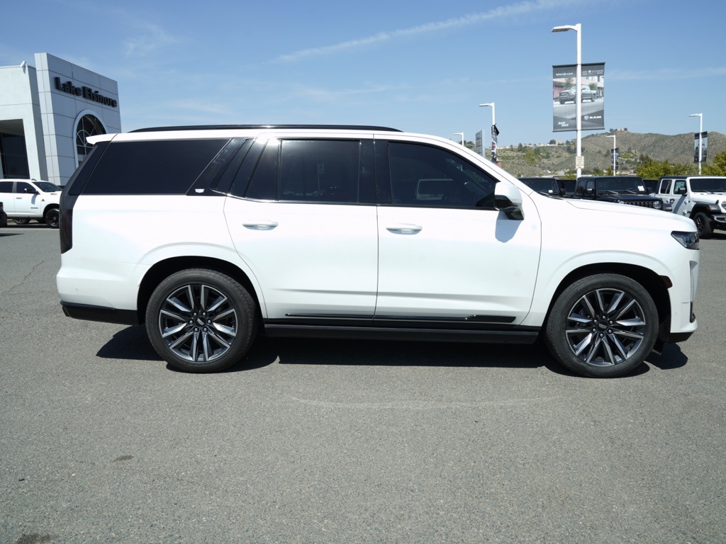 2021 Cadillac Escalade Sport Platinum photo 4