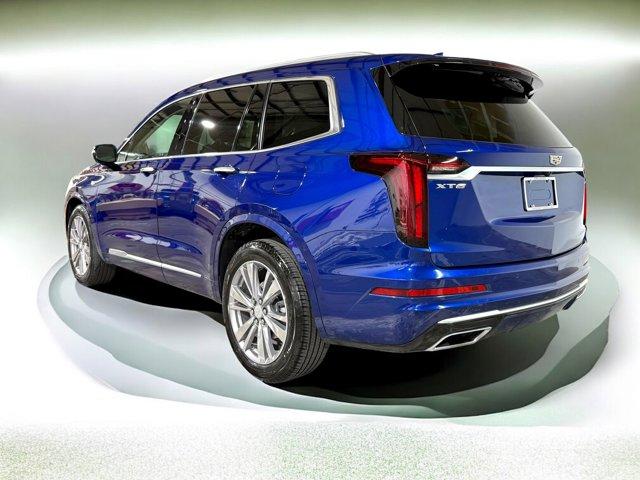 2023 Cadillac XT6 Premium Luxury photo 3