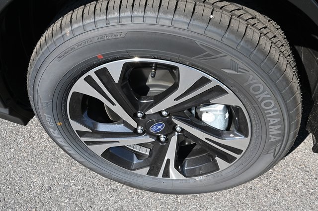 2025 Subaru Crosstrek Premium photo 10