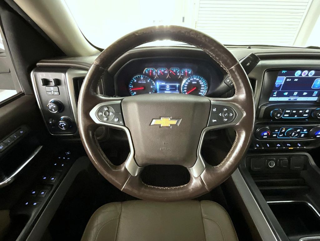 2015 Chevrolet Silverado 1500 LTZ photo 11
