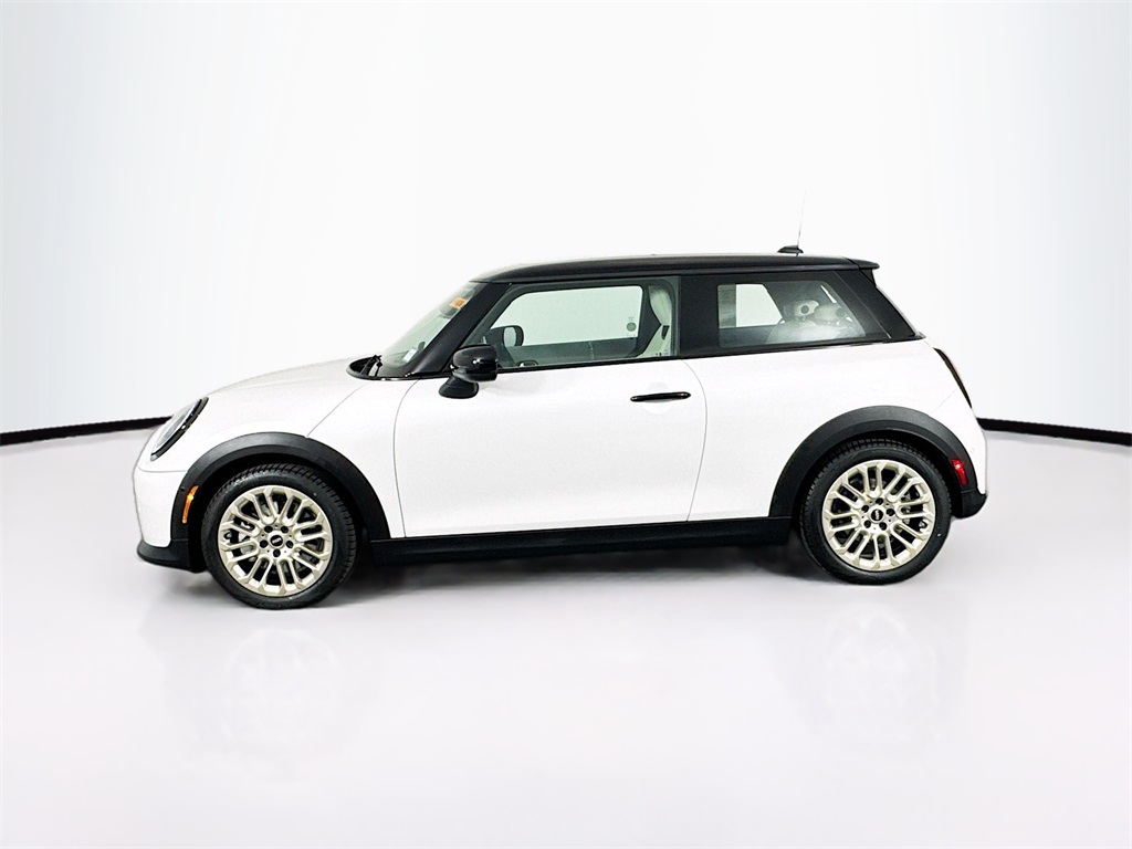 2025 Mini Cooper photo 4